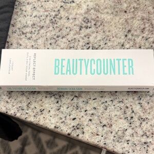 Beautycounter Reflect Effect 3 in 1 facial tool Brand New
